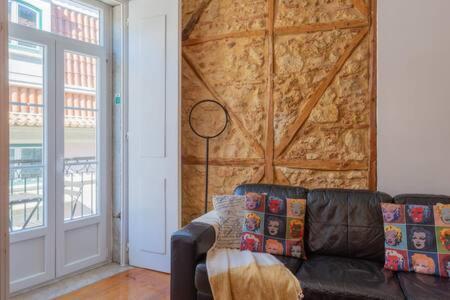 Old Town Chiado Balcony Aircon By Ld Apartments 리스본 외부 사진