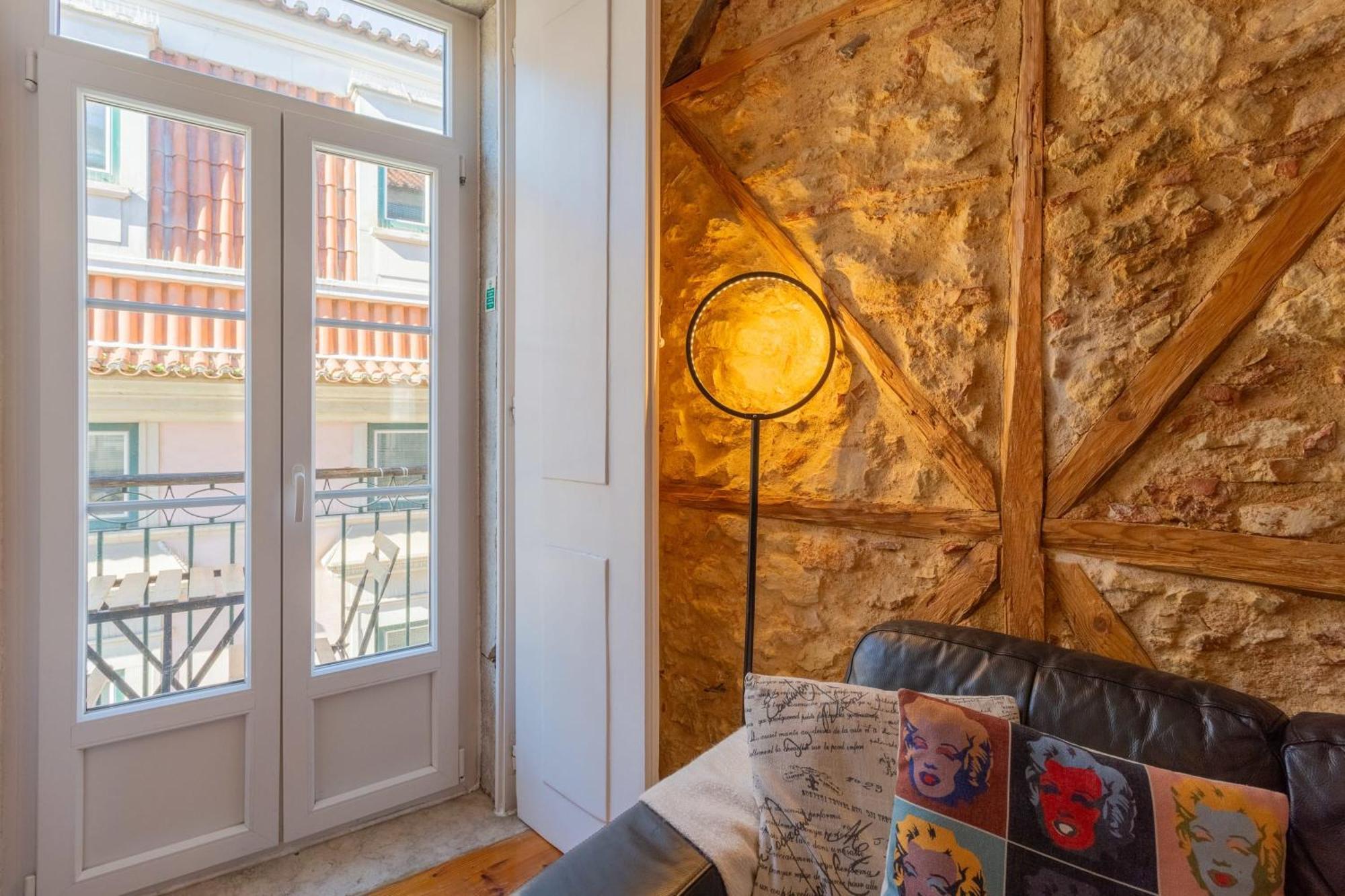 Old Town Chiado Balcony Aircon By Ld Apartments 리스본 외부 사진